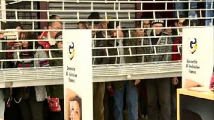 BLACK FRIDAY 2012. Vezi ce magazine mai au reduceri în weekend
